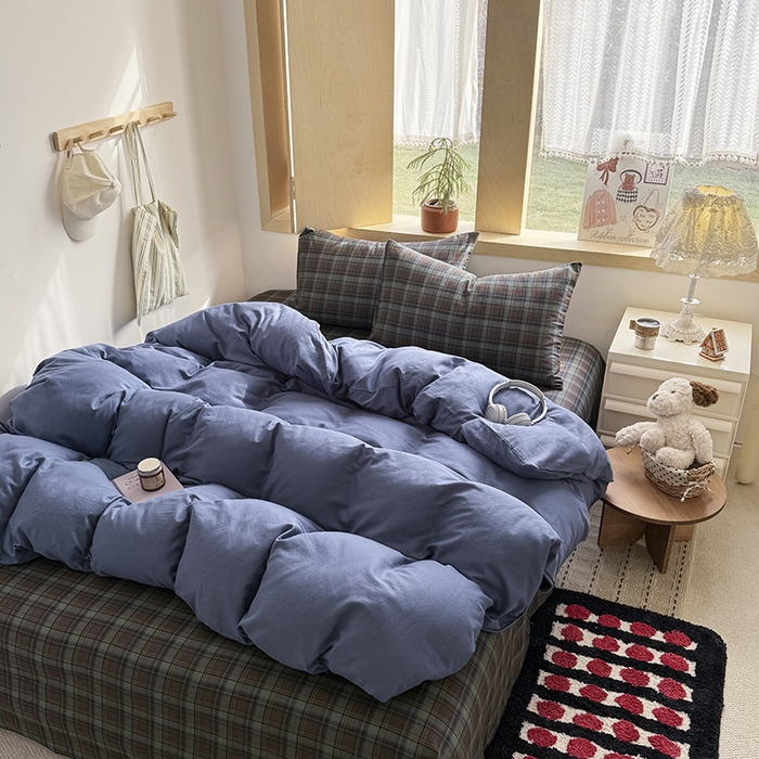 91家纺网 家纺一手货源 找家纺 爱思佳 2026新款全棉双层纱混搭格子系列四件套 蓝-慕斯