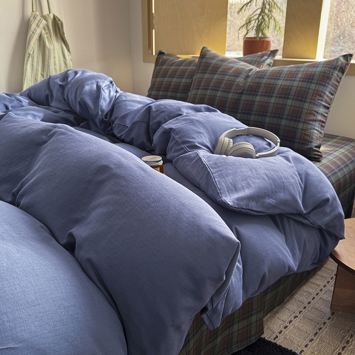 91家纺网 家纺一手货源 找家纺 爱思佳 2026新款全棉双层纱混搭格子系列四件套 蓝-慕斯