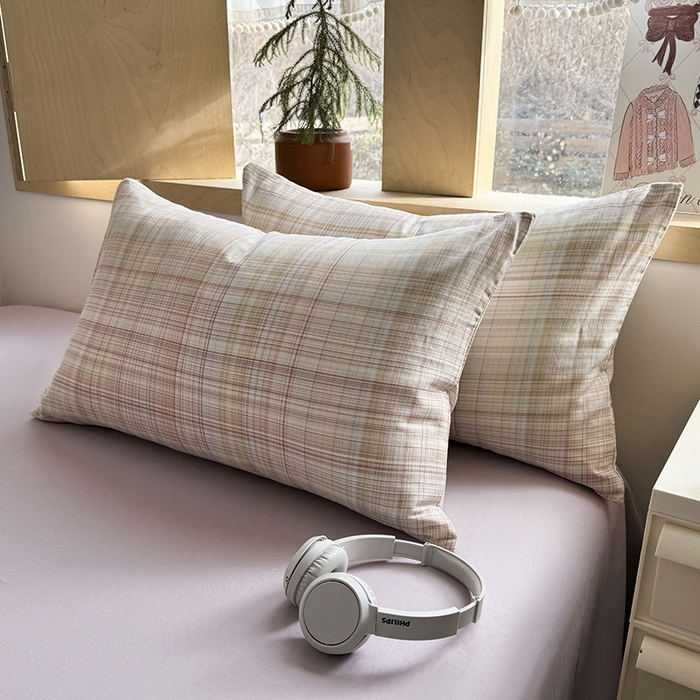 91家纺网 家纺一手货源 找家纺 爱思佳 2026新款全棉双层纱混搭格子系列四件套 逐风-紫