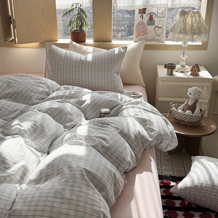 91家纺网 家纺一手货源 找家纺 爱思佳 2026新款全棉双层纱混搭格子系列四件套 追光-粉