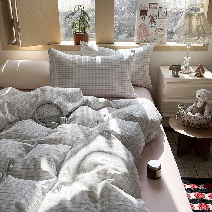 91家纺网 家纺一手货源 找家纺 爱思佳 2026新款全棉双层纱混搭格子系列四件套 追光-粉