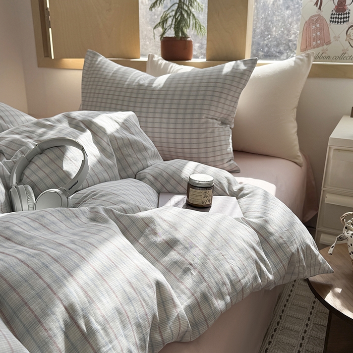 91家纺网 家纺一手货源 找家纺 爱思佳 2026新款全棉双层纱混搭格子系列四件套 追光-粉