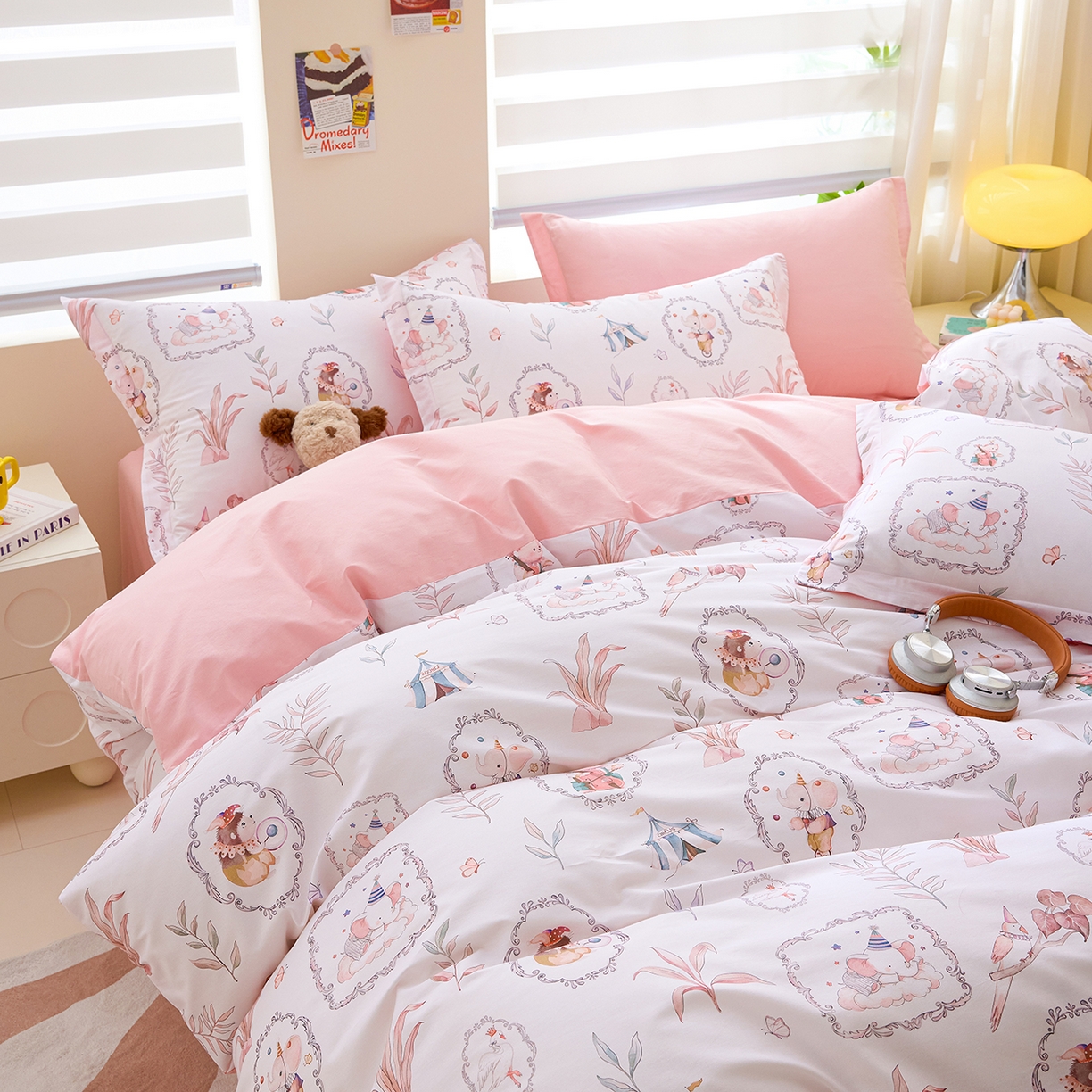 91家纺网 家纺一手货源 找家纺 元元家居（元元被业） 2026新款全棉13372套件及单品【印花款】-四件套 乐园粉