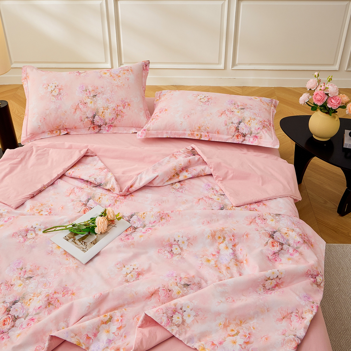 91家纺网 家纺一手货源 找家纺 元元家居（元元被业） 2026新款全棉纯棉13372印花两用夏被夏凉被空调被四件套 芳菲