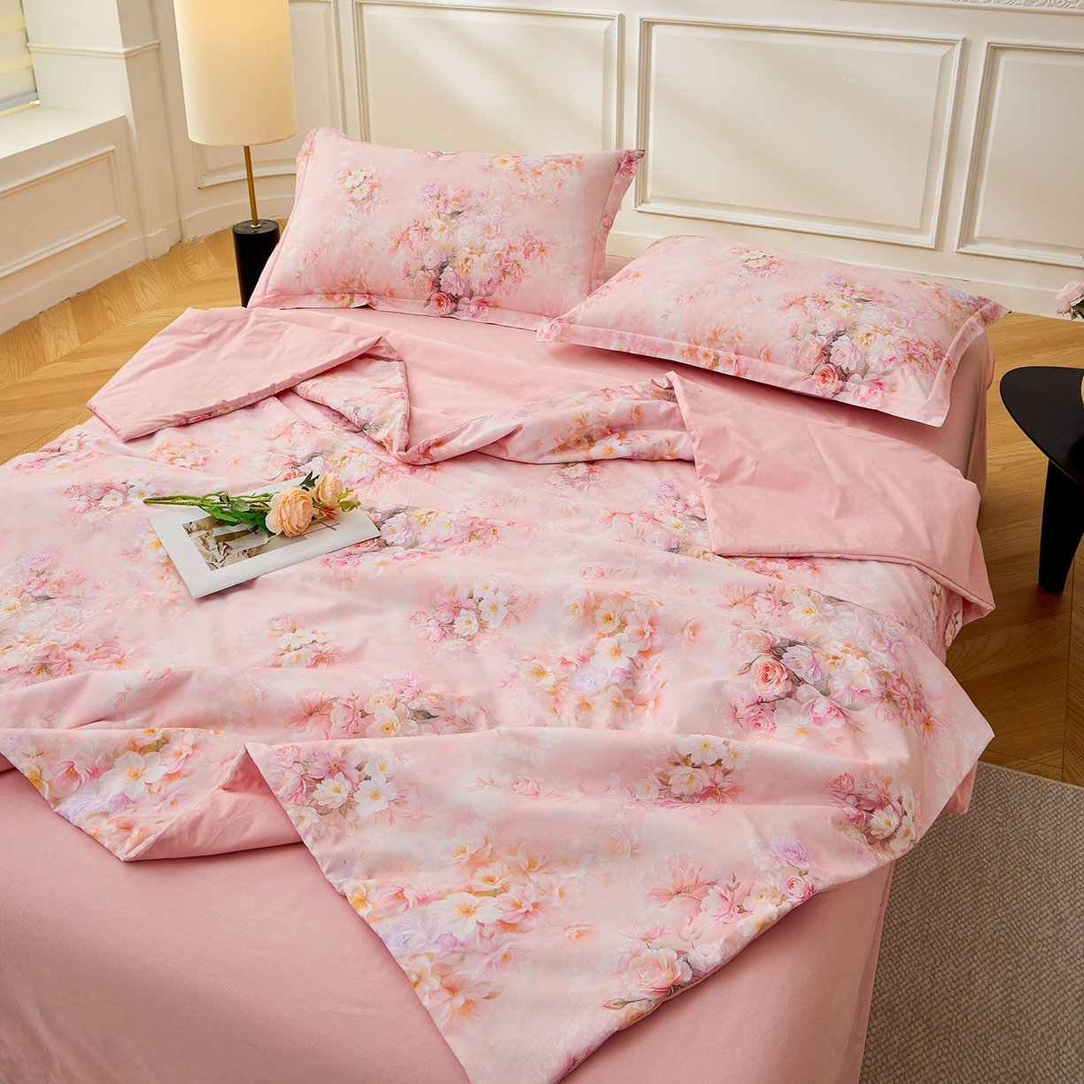 91家纺网 家纺一手货源 找家纺 元元家居（元元被业） 2026新款全棉纯棉13372印花两用夏被夏凉被空调被四件套 芳菲