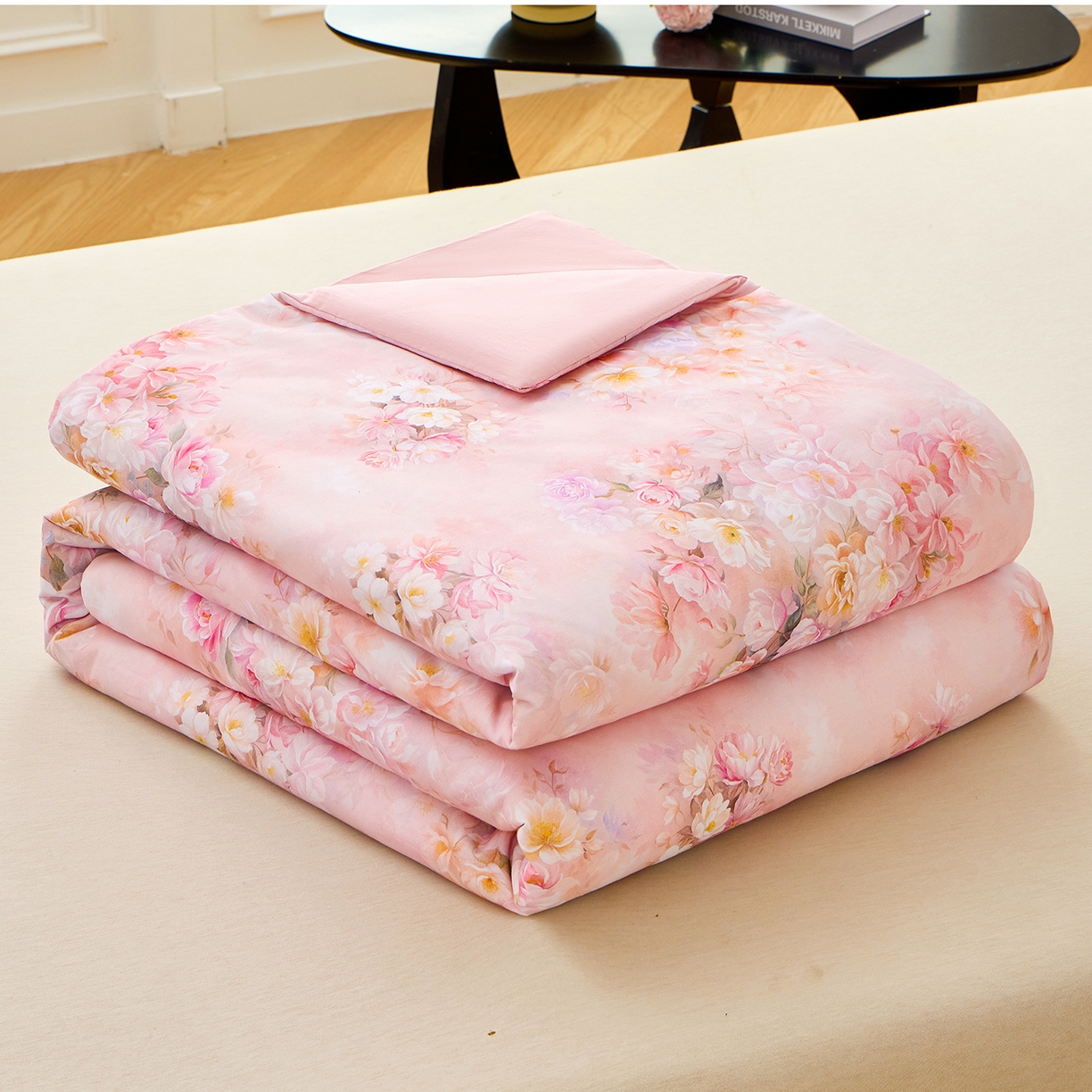 91家纺网 家纺一手货源 找家纺 元元家居（元元被业） 2026新款全棉纯棉13372印花两用夏被夏凉被空调被四件套 芳菲