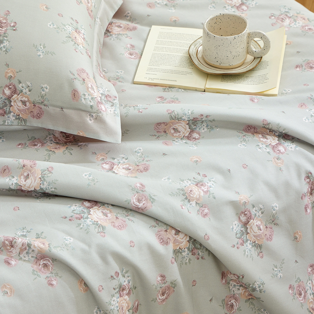 91家纺网 家纺一手货源 找家纺 元元家居（元元被业） 2026新款全棉纯棉13372印花两用夏被夏凉被空调被四件套 金溪