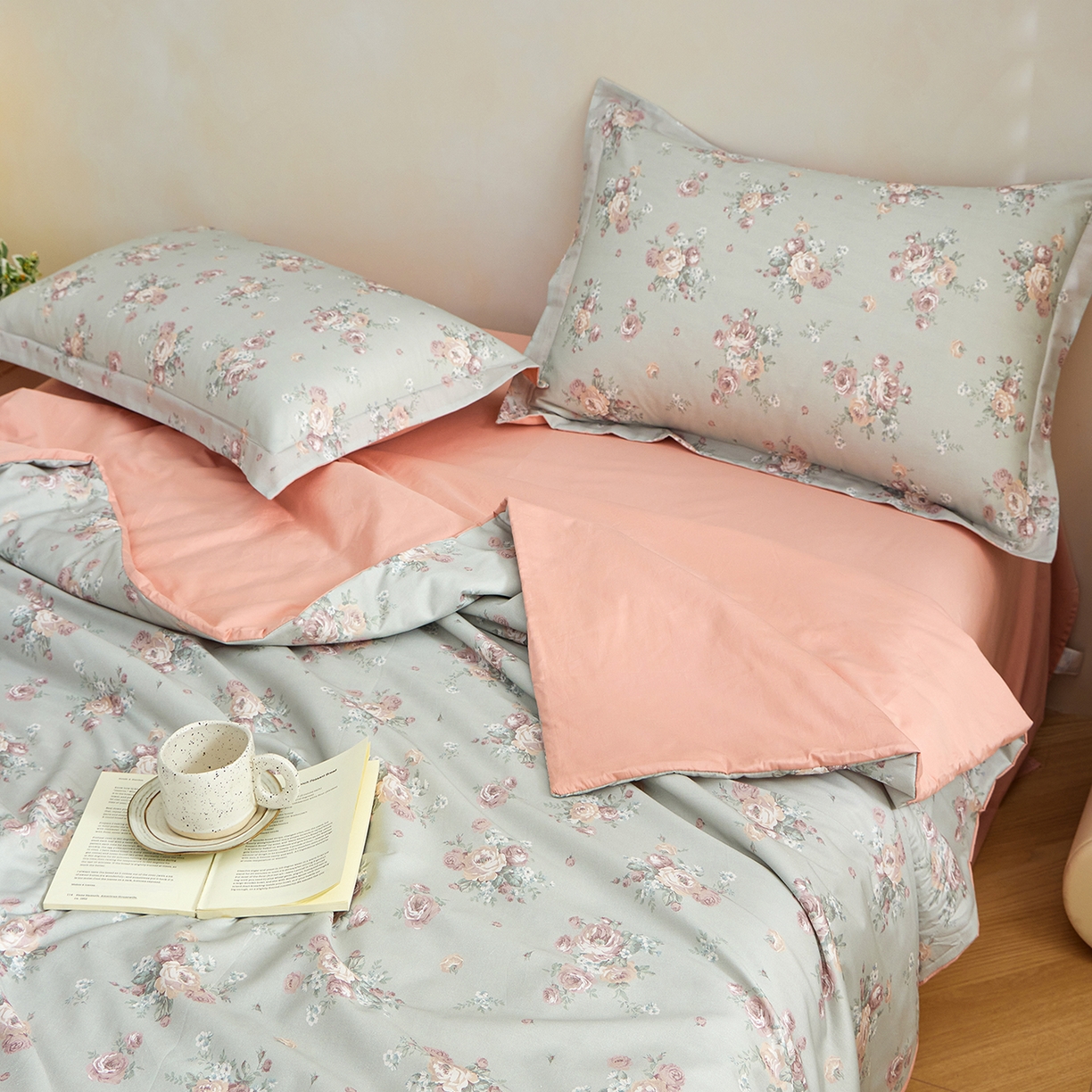 91家纺网 家纺一手货源 找家纺 元元家居（元元被业） 2026新款全棉纯棉13372印花两用夏被夏凉被空调被四件套 金溪