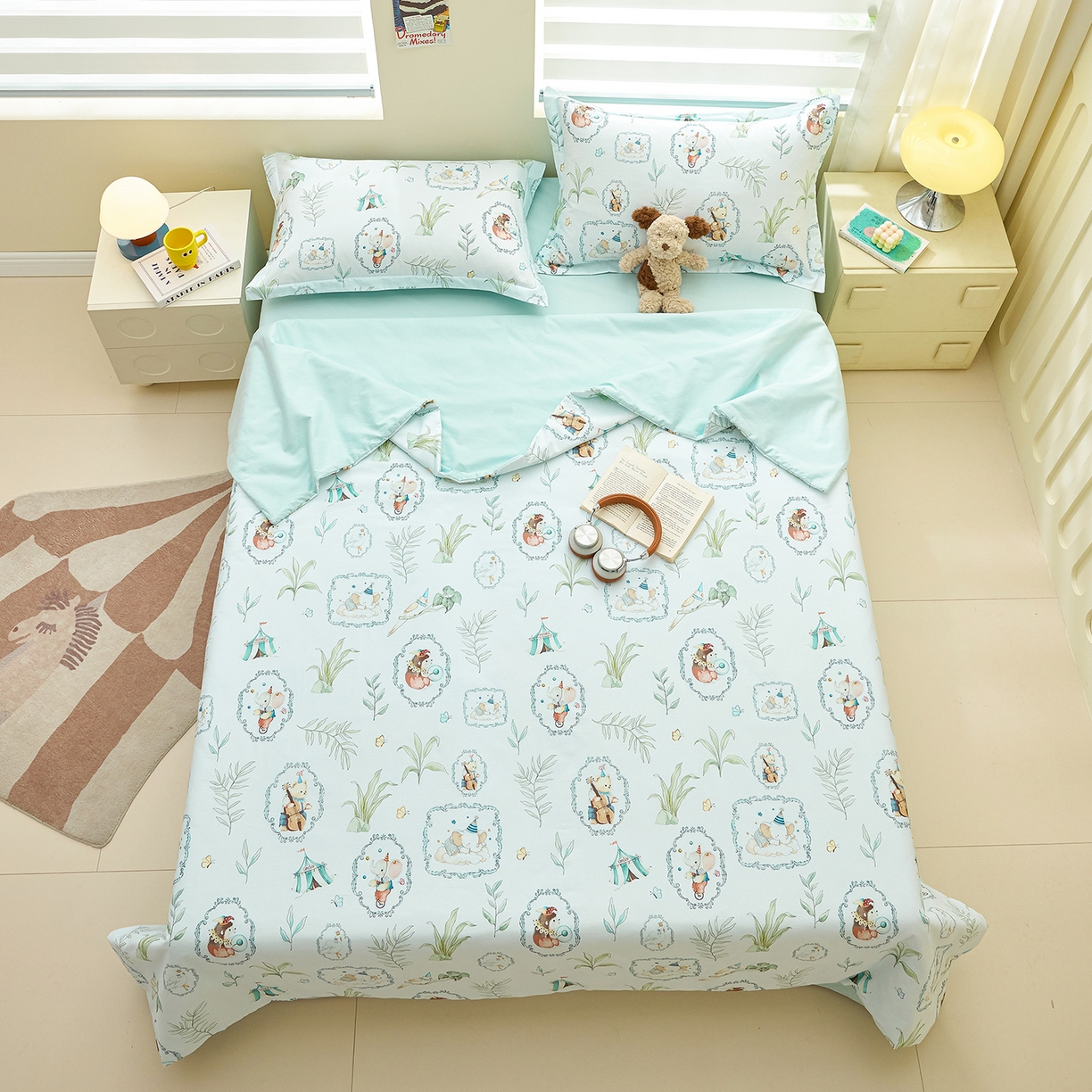 91家纺网 家纺一手货源 找家纺 元元家居（元元被业） 2026新款全棉纯棉13372印花两用夏被夏凉被空调被四件套 乐园绿