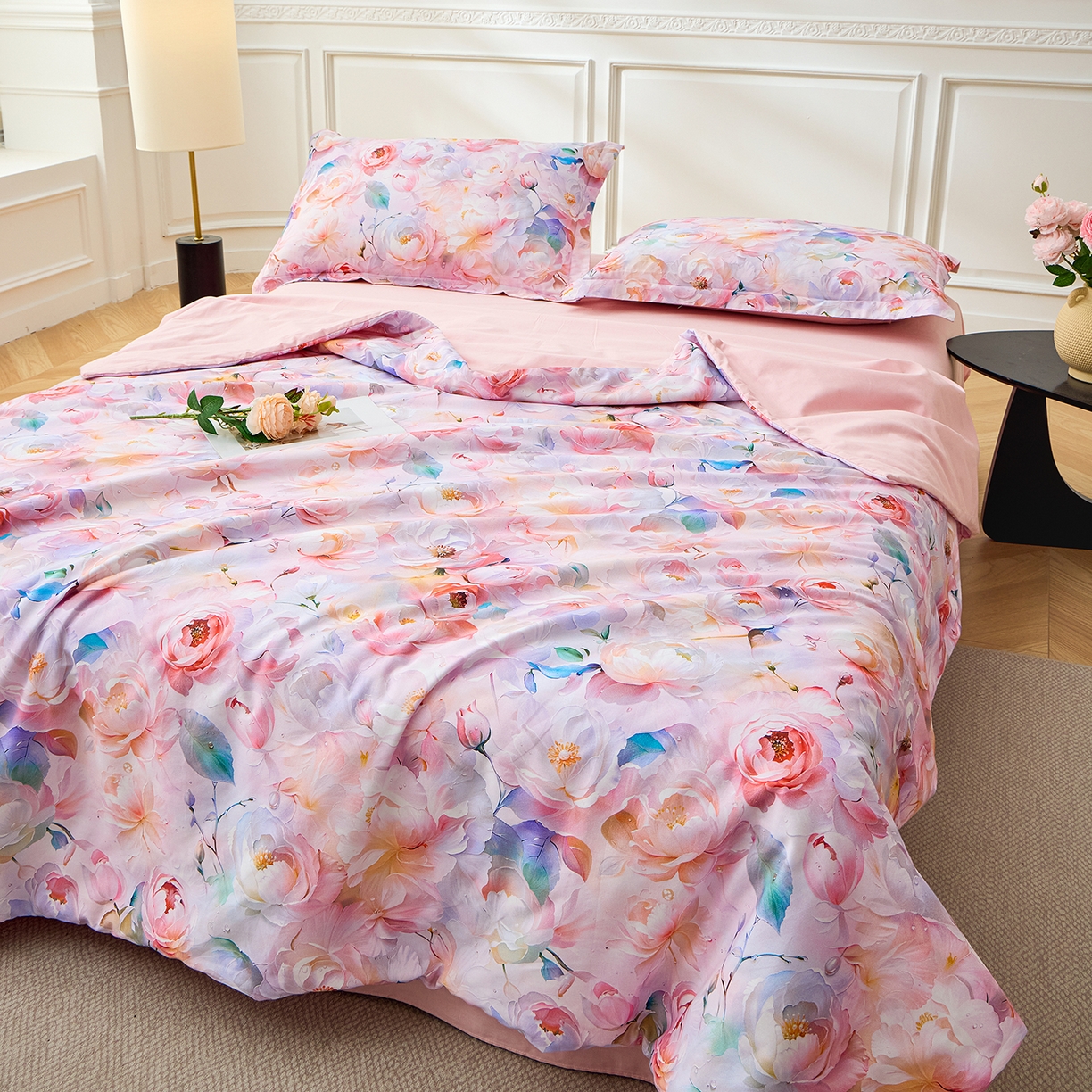 91家纺网 家纺一手货源 找家纺 元元家居（元元被业） 2026新款全棉纯棉13372印花两用夏被夏凉被空调被四件套 凝珠