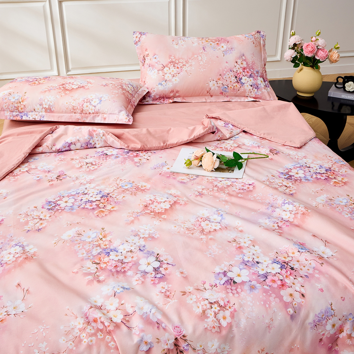 91家纺网 家纺一手货源 找家纺 元元家居（元元被业） 2026新款全棉纯棉13372印花两用夏被夏凉被空调被四件套 月棠