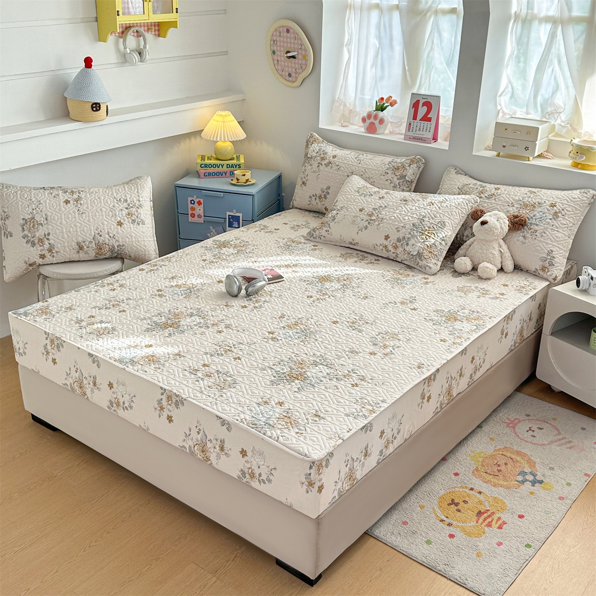 91家纺网 家纺一手货源 找家纺 忘忧草 2026新款清新简约全棉印花夹棉床笠 花影呢喃-咖