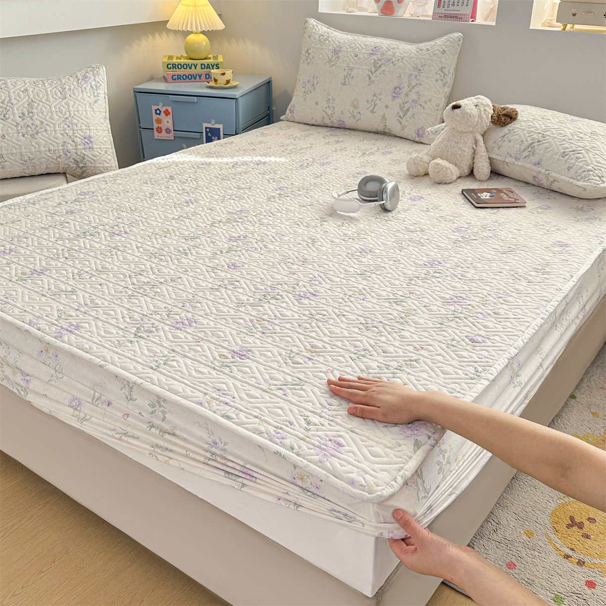 91家纺网 家纺一手货源 找家纺 （总）忘忧草 2026新款清新简约全棉印花夹棉床笠