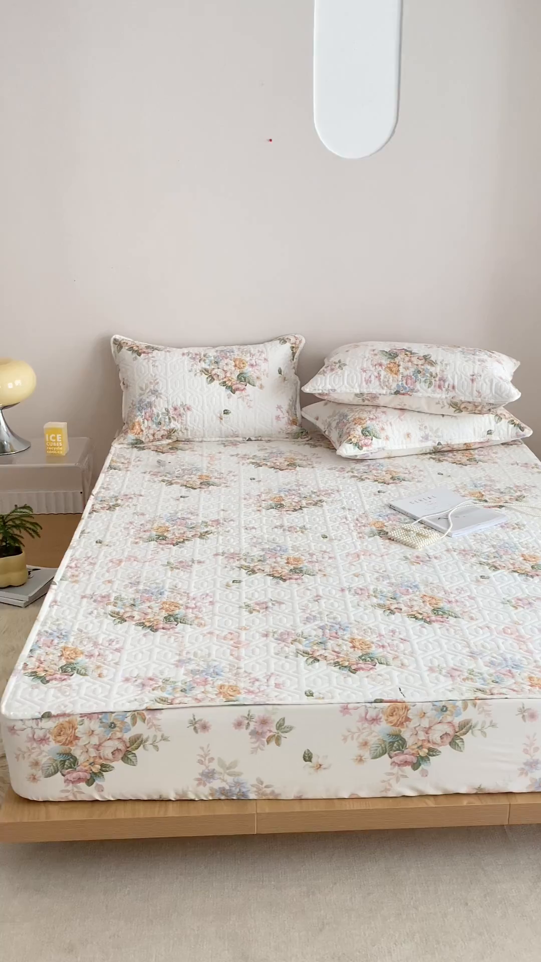 91家纺网 家纺一手货源 找家纺 忘忧草 2026新款清新简约全棉印花夹棉床笠 花期如梦