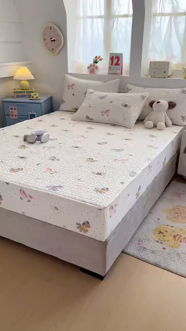 91家纺网 家纺一手货源 找家纺 （总）忘忧草 2026新款清新简约全棉印花夹棉床笠