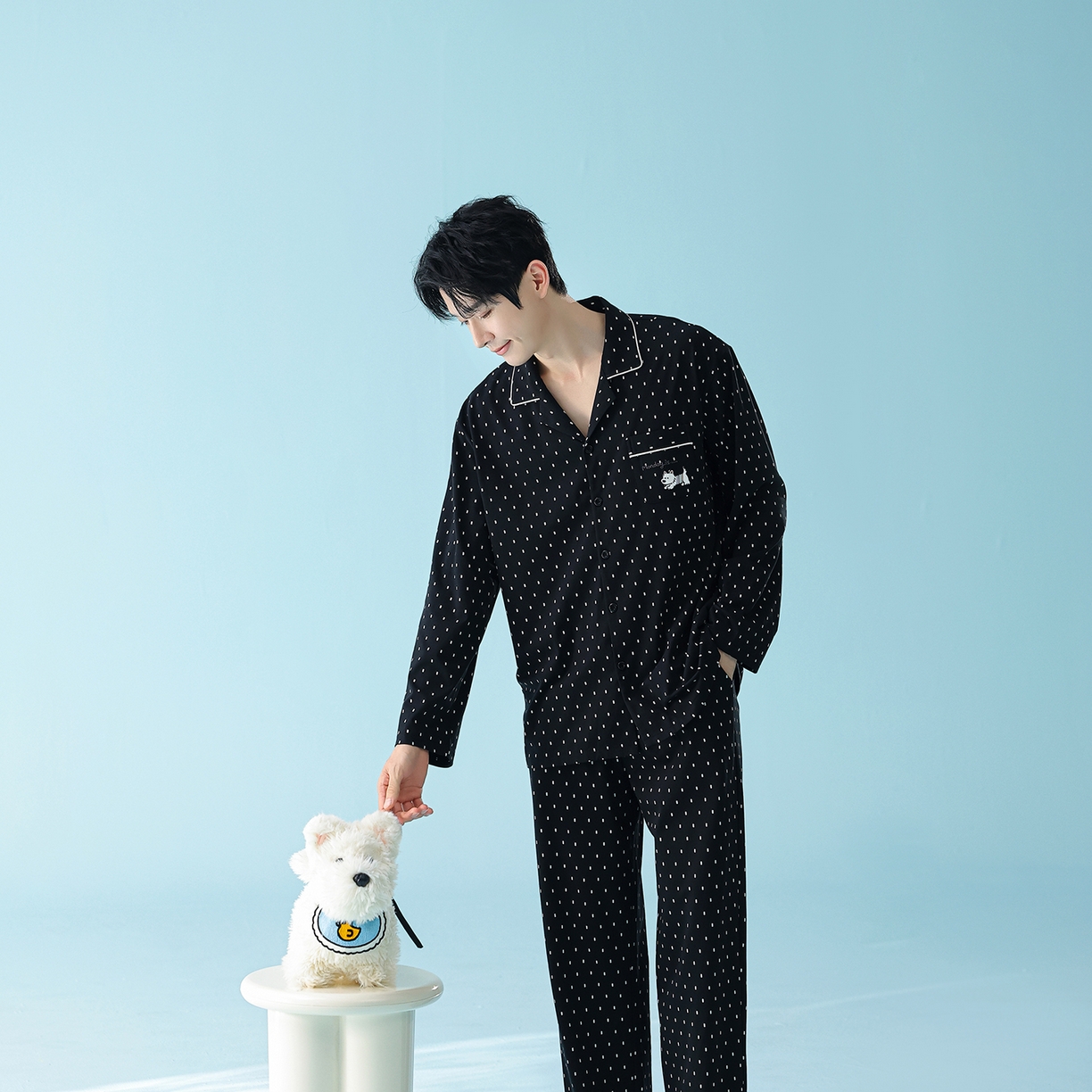 91家纺网 家纺一手货源 找家纺 （总）妍景家居生活馆 2026新款新疆棉情侣款翻领黑白波点套装