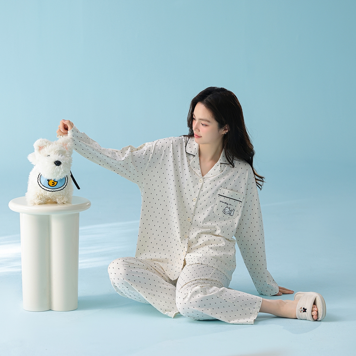 91家纺网 家纺一手货源 找家纺 妍景家居生活馆 2026新款新疆棉情侣款翻领黑白波点套装 白色波点