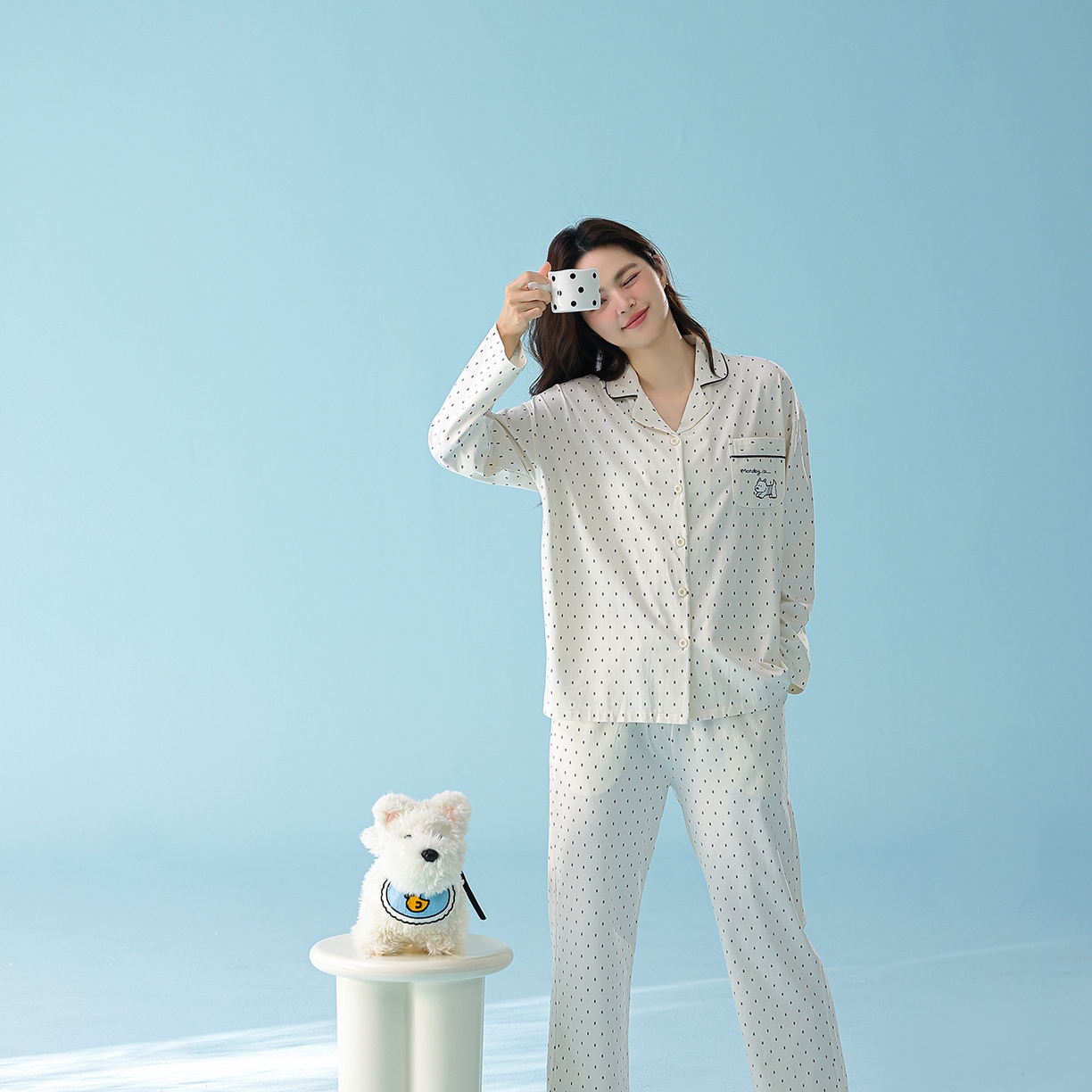 91家纺网 家纺一手货源 找家纺 妍景家居生活馆 2026新款新疆棉情侣款翻领黑白波点套装 白色波点