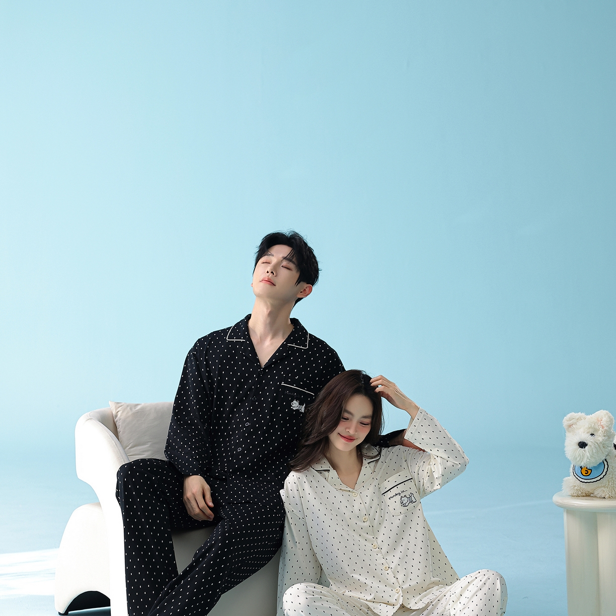 91家纺网 家纺一手货源 找家纺 妍景家居生活馆 2026新款新疆棉情侣款翻领黑白波点套装 组合图