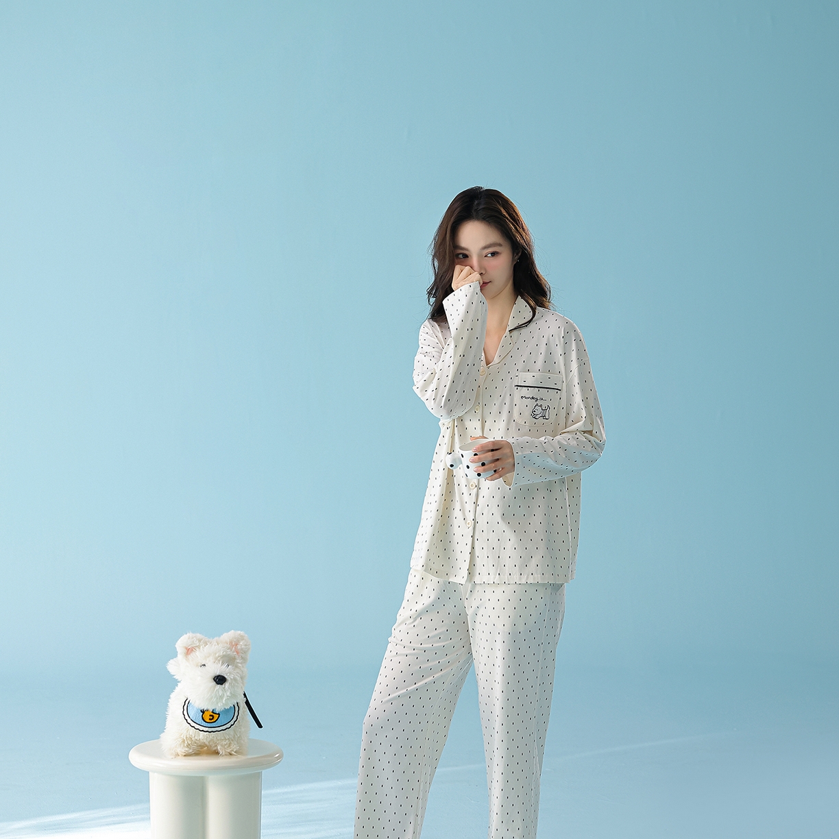 91家纺网 家纺一手货源 找家纺 妍景家居生活馆 2026新款新疆棉情侣款翻领黑白波点套装 白色波点