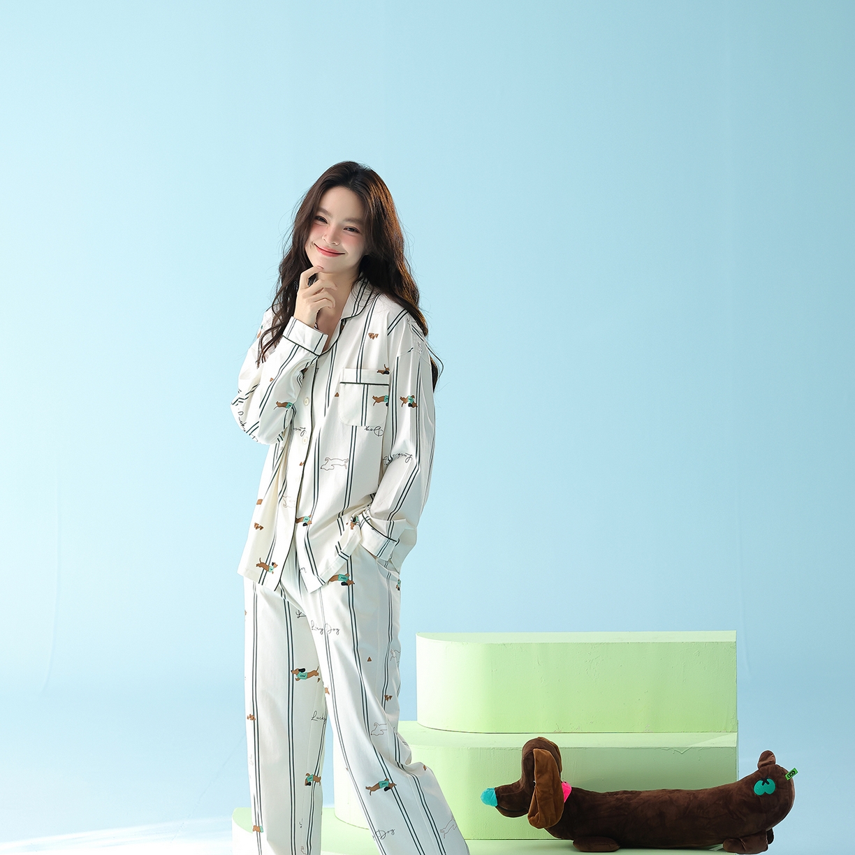 91家纺网 家纺一手货源 找家纺 （总）妍景家居生活馆 2026新款新疆棉情侣款翻领竖条腊肠狗狗