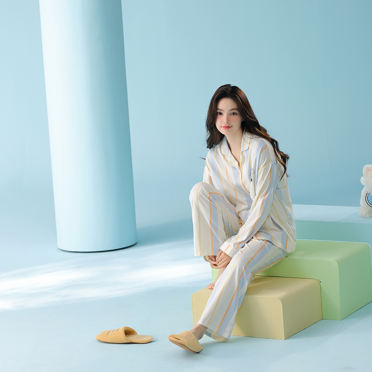 91家纺网 家纺一手货源 找家纺 （总）妍景家居生活馆 2026新款新疆棉情侣款翻领撞色条纹小狗