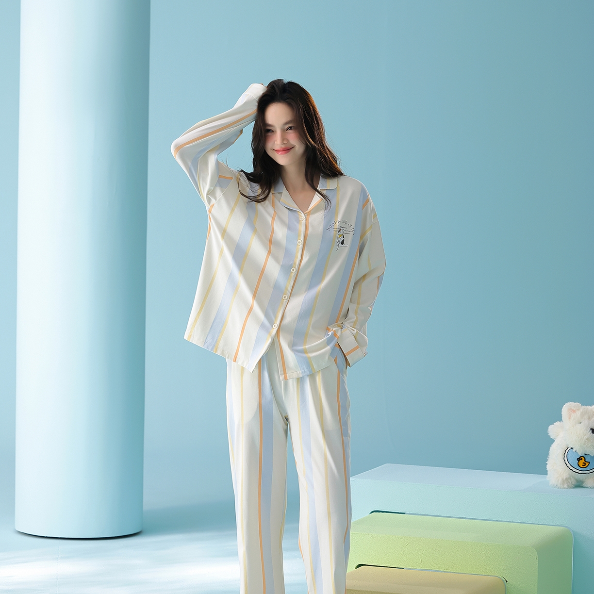 91家纺网 家纺一手货源 找家纺 （总）妍景家居生活馆 2026新款新疆棉情侣款翻领撞色条纹小狗