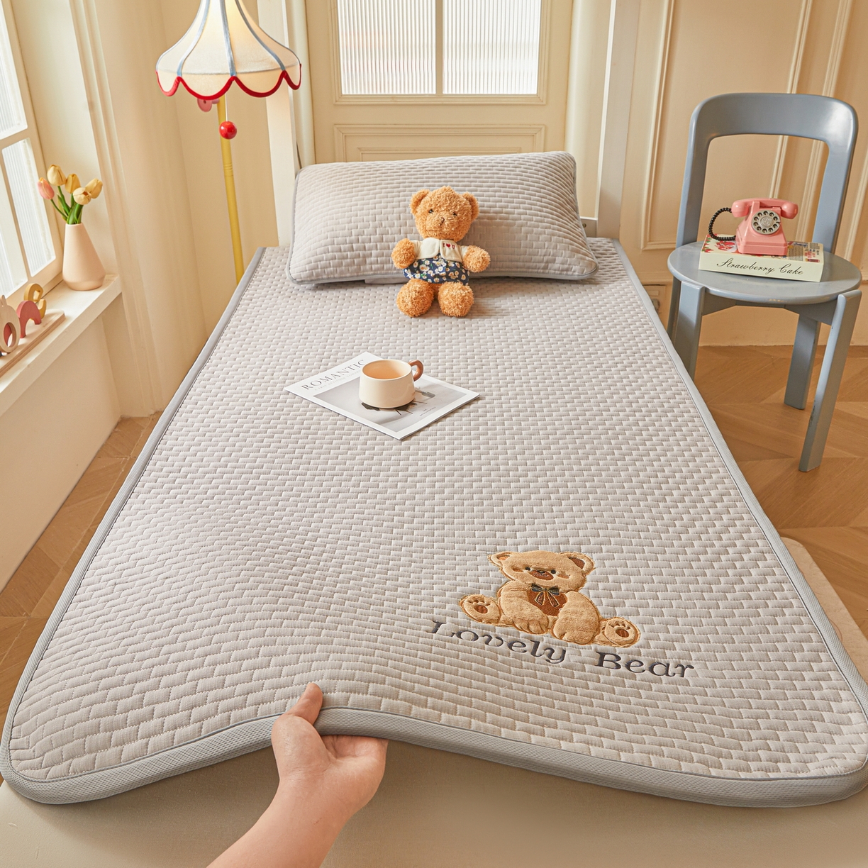 91家纺网 家纺一手货源 找家纺 爱思凯家纺 2025新款190克清心系列-牛奶绒四件套 清心套件-怦然心动