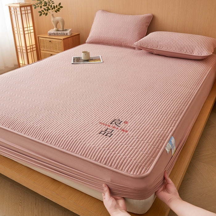 91家纺网 家纺一手货源 找家纺 邵依家纺 2026新款良品夹棉防水床笠纯棉床笠夹棉床笠 良品-胭脂红