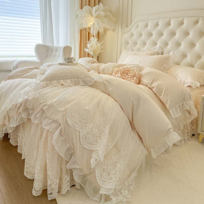 91家纺网 家纺一手货源 找家纺 恋尚 2026新款木凉淳浪漫蕾丝床裙三件套-米朵（控价115起） 米朵-米黄