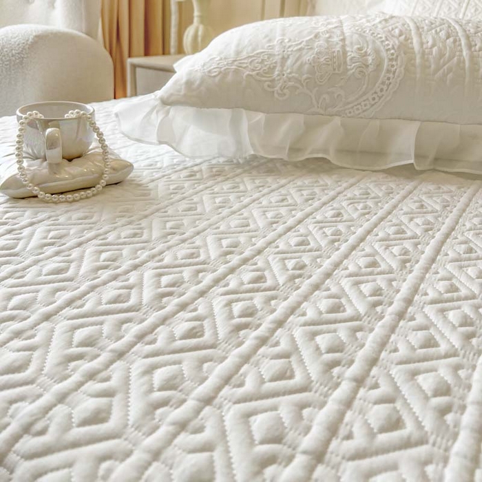 91家纺网 家纺一手货源 找家纺 恋尚 2026新款木凉淳浪漫蕾丝床裙四件套-米朵(控价220起） 米朵-奶白