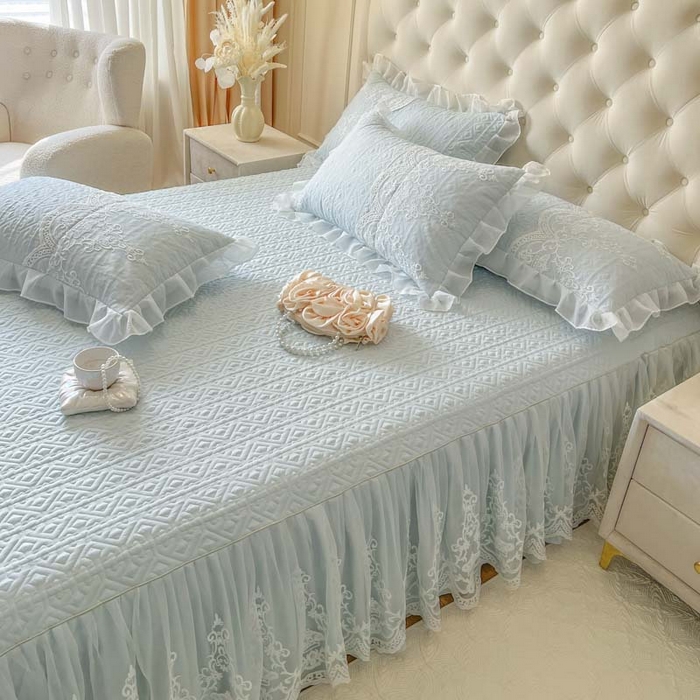 91家纺网 家纺一手货源 找家纺 恋尚 2026新款木凉淳浪漫蕾丝床裙四件套-米朵(控价220起） 米朵-浅蓝