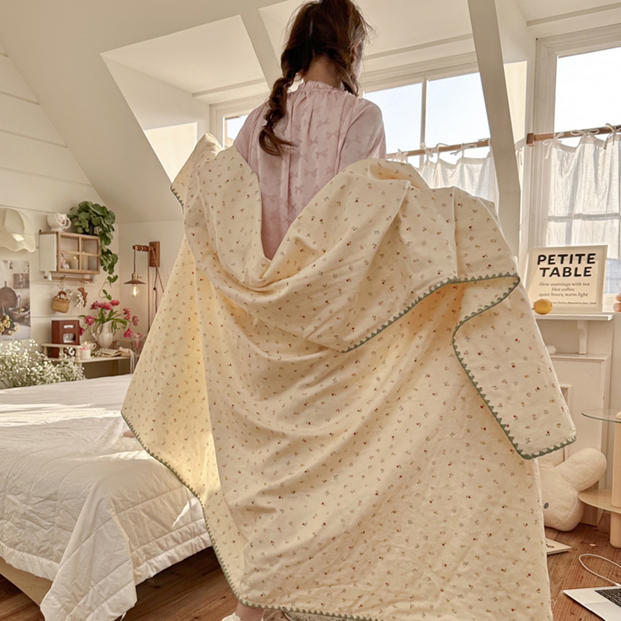 91家纺网 家纺一手货源 找家纺 暖阳 2026新款全棉纯棉双层纱夏季毯盖毯毯子 蝶扑衣