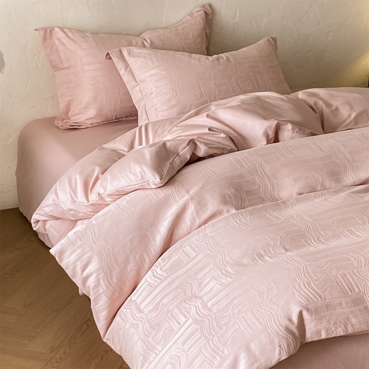 91家纺网 家纺一手货源 找家纺 （总）笙意家纺 2026新款A版60浮雕提花B版40全棉四件套