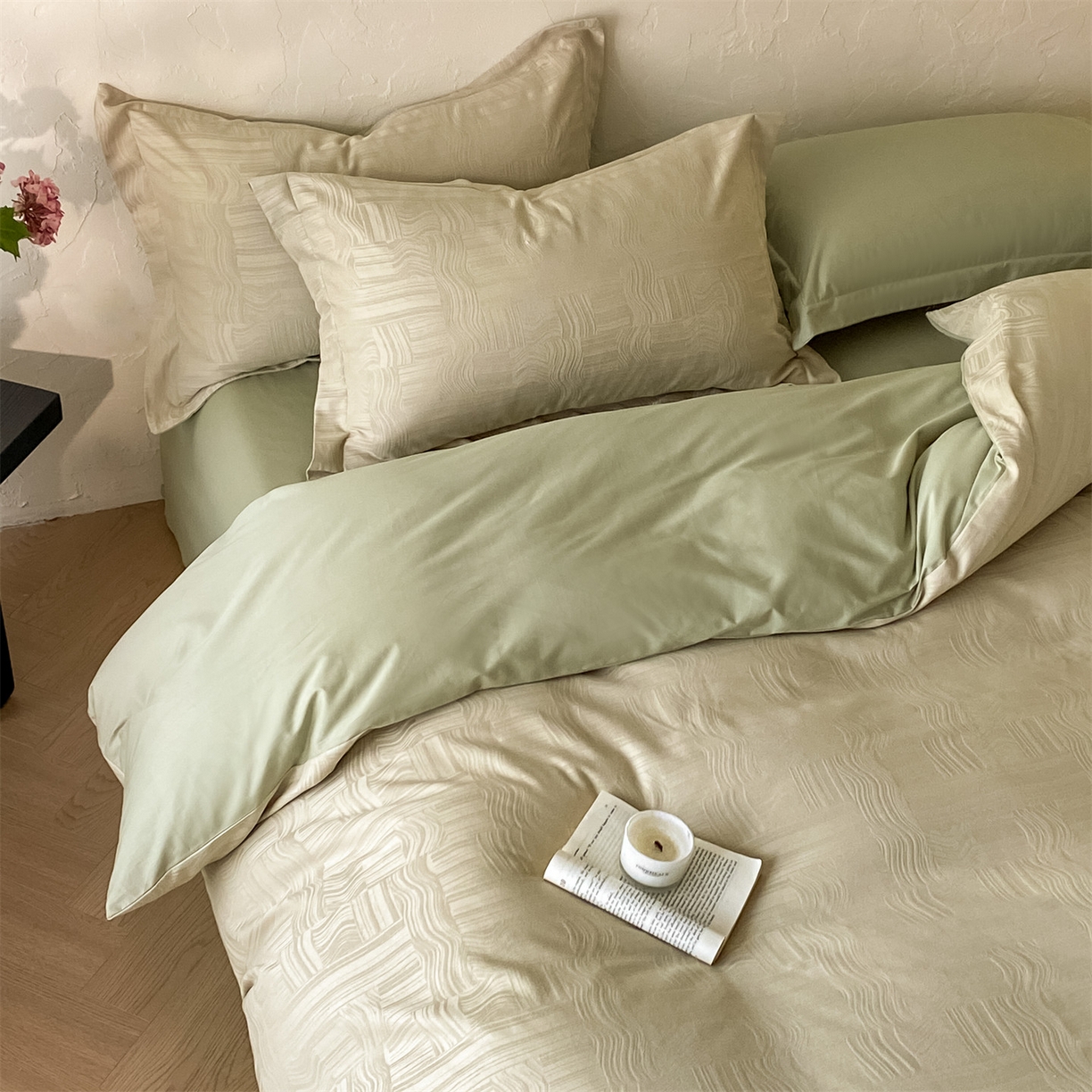 91家纺网 家纺一手货源 找家纺 笙意家纺 2026新款A版60浮雕提花B版40全棉四件套 幻纤影-浅茶色