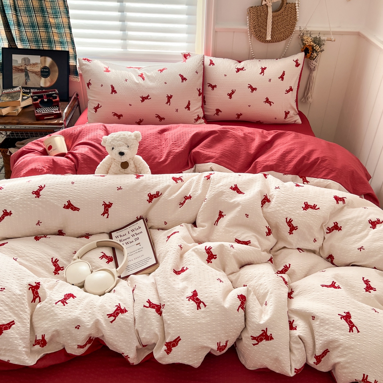 91家纺网 家纺一手货源 找家纺 水木坊 2026春夏新款高品质泡芙普通款四件套 马上有钱