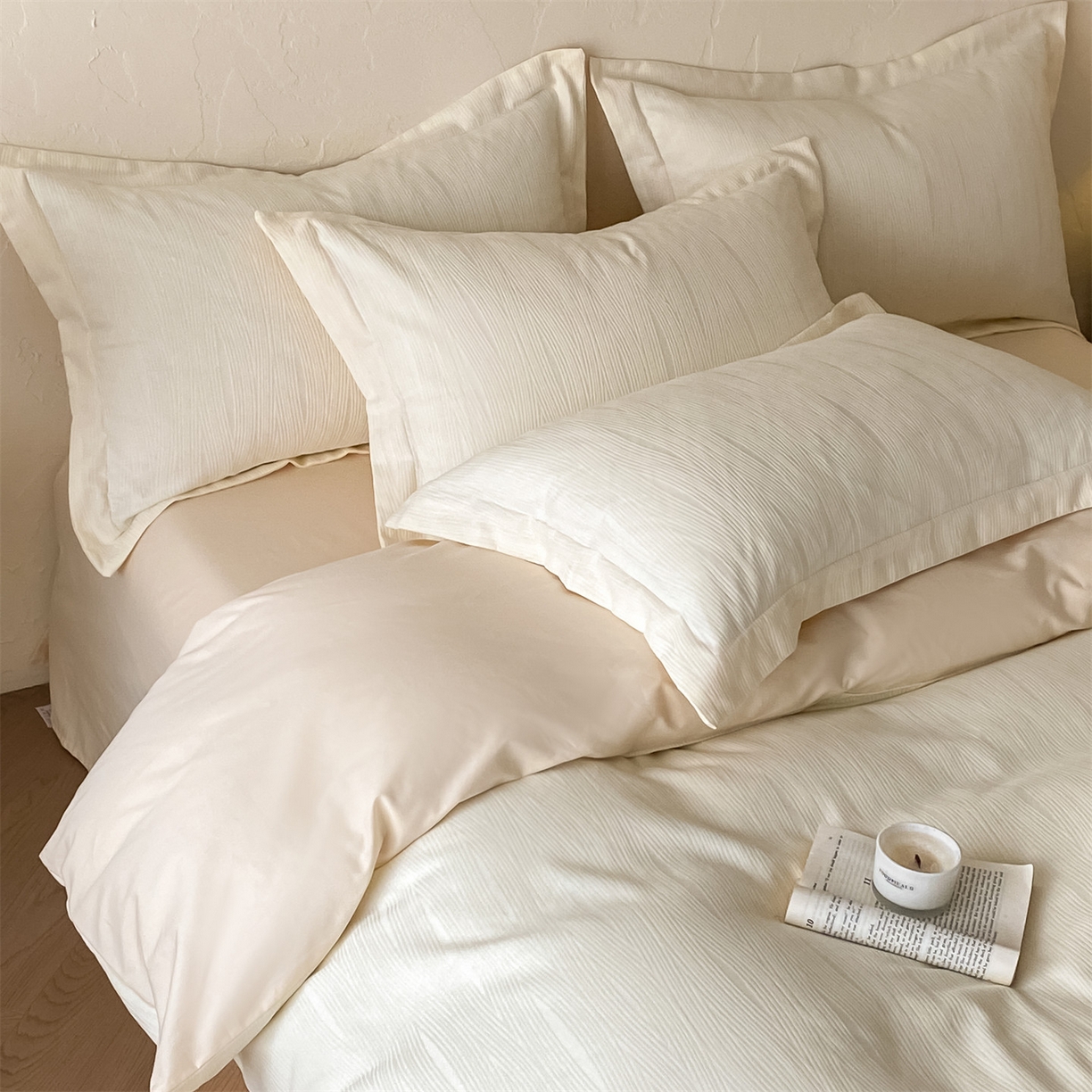 91家纺网 家纺一手货源 找家纺 笙意家纺 2026新款A版60浮雕提花B版40全棉四件套 佐冉-米白