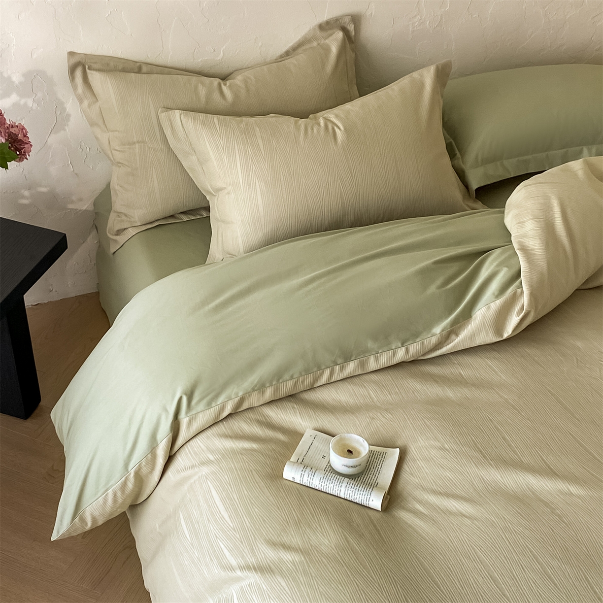 91家纺网 家纺一手货源 找家纺 笙意家纺 2026新款A版60浮雕提花B版40全棉四件套 佐冉-浅茶色