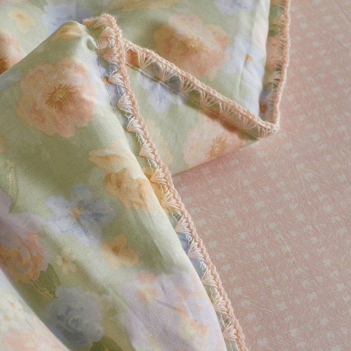 91家纺网 家纺一手货源 找家纺 暖阳 2026新款全棉贝壳边棉花夏被夏凉被空调被 栀子花语