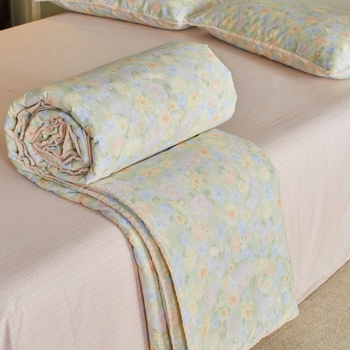 91家纺网 家纺一手货源 找家纺 暖阳 2026新款全棉贝壳边棉花夏被夏凉被空调被 栀子花语