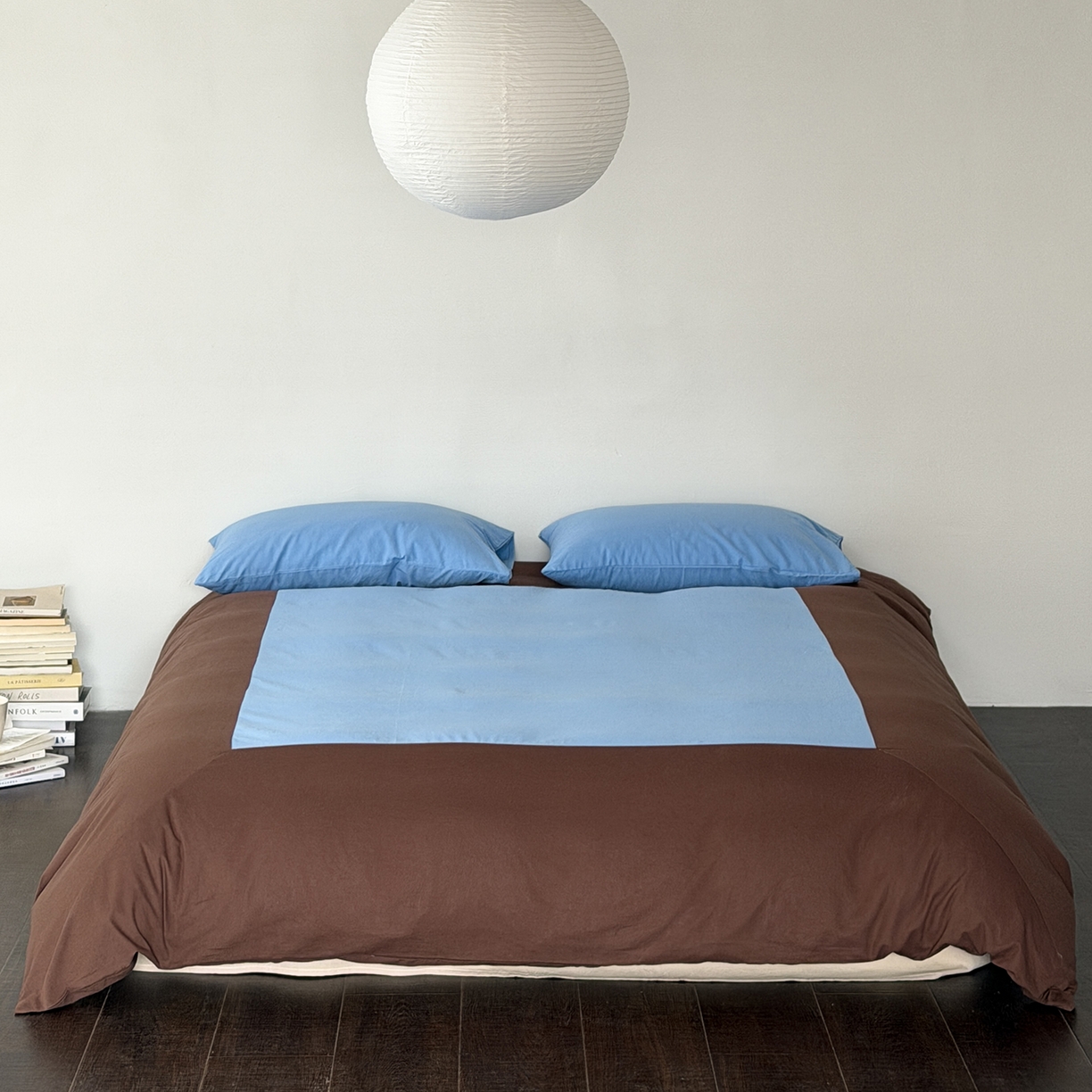 91家纺网 家纺一手货源 找家纺 小春日和 2026新款设计师款纯色拼角纯棉四件套全棉简约风被套纯色床单加大被套1.8床笠无印风四件套 暮光之城