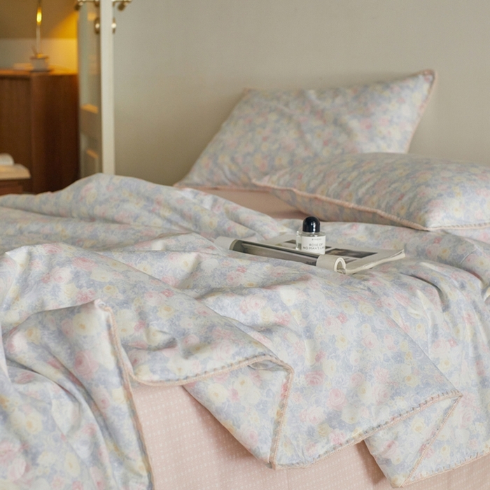 91家纺网 家纺一手货源 找家纺 暖阳 2026新款全棉贝壳边棉花夏被夏凉被空调被 蓝铃