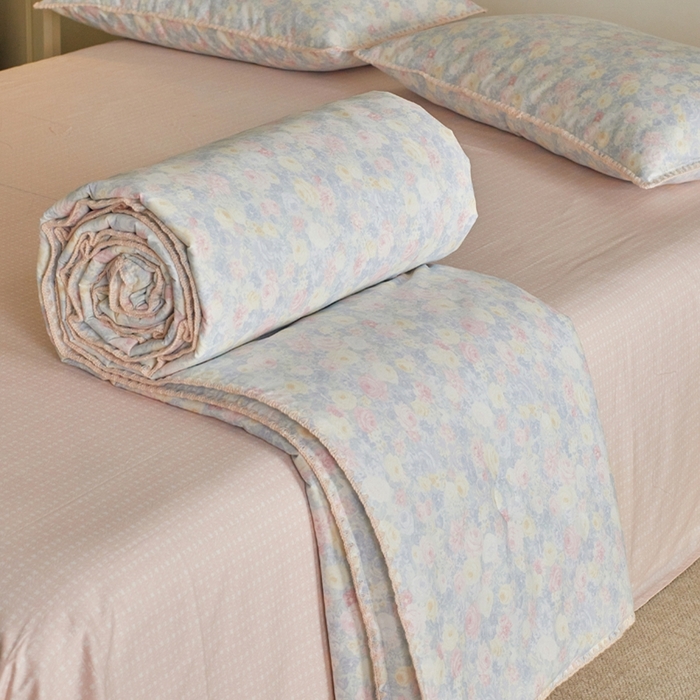 91家纺网 家纺一手货源 找家纺 暖阳 2026新款全棉贝壳边棉花夏被夏凉被空调被 蓝铃