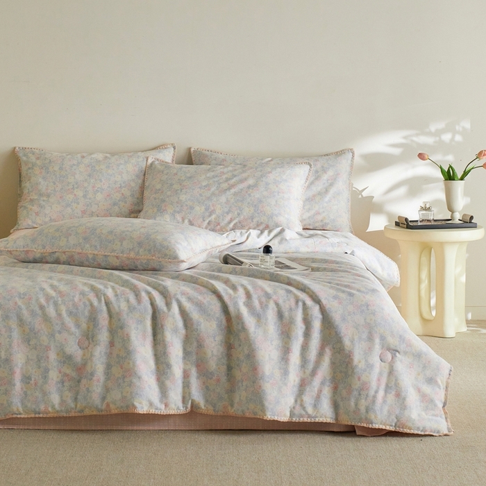 91家纺网 家纺一手货源 找家纺 暖阳 2026新款全棉贝壳边棉花夏被夏凉被空调被 蓝铃