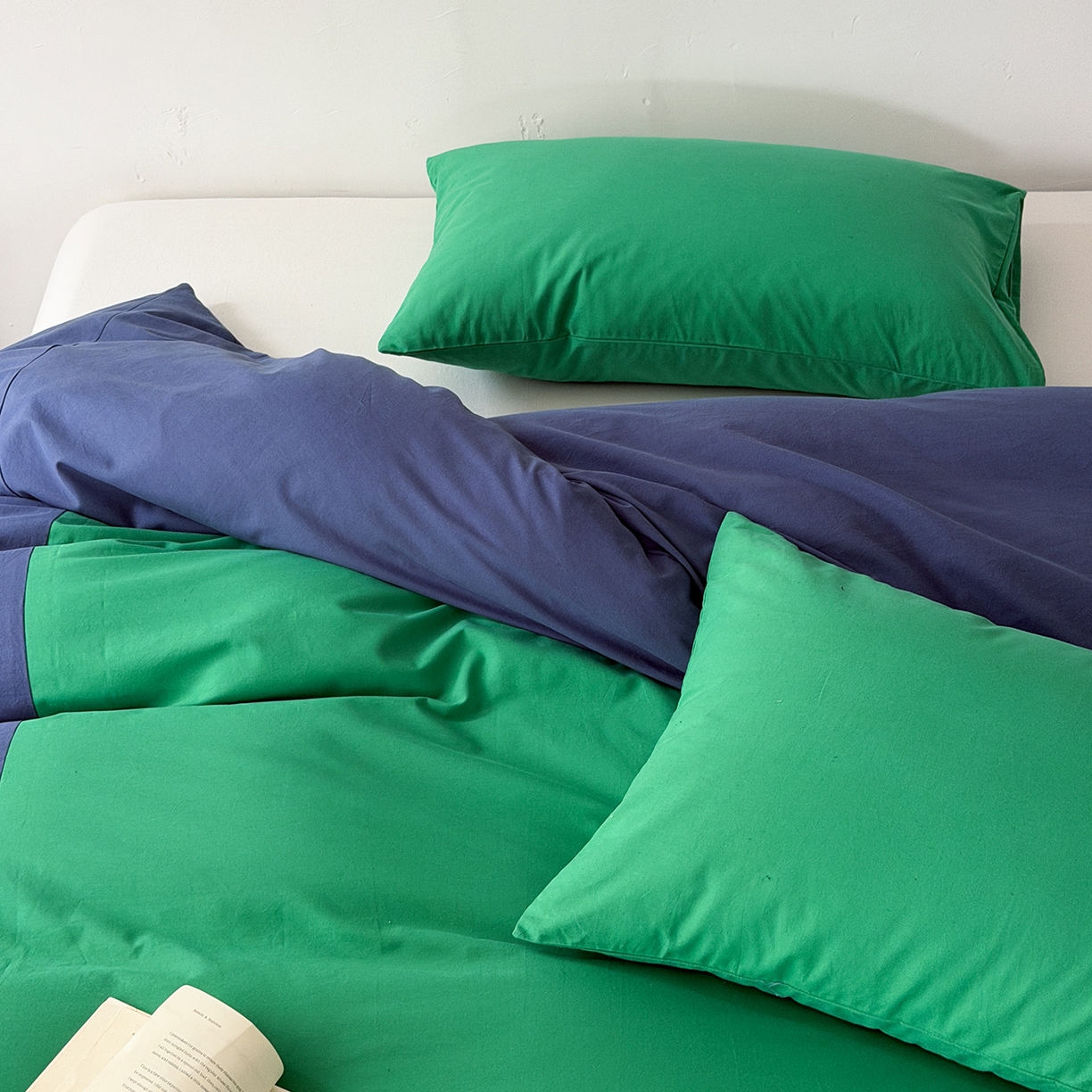 91家纺网 家纺一手货源 找家纺 小春日和 2026新款设计师款纯色拼角纯棉四件套全棉简约风被套纯色床单加大被套1.8床笠无印风四件套 曼彻斯特