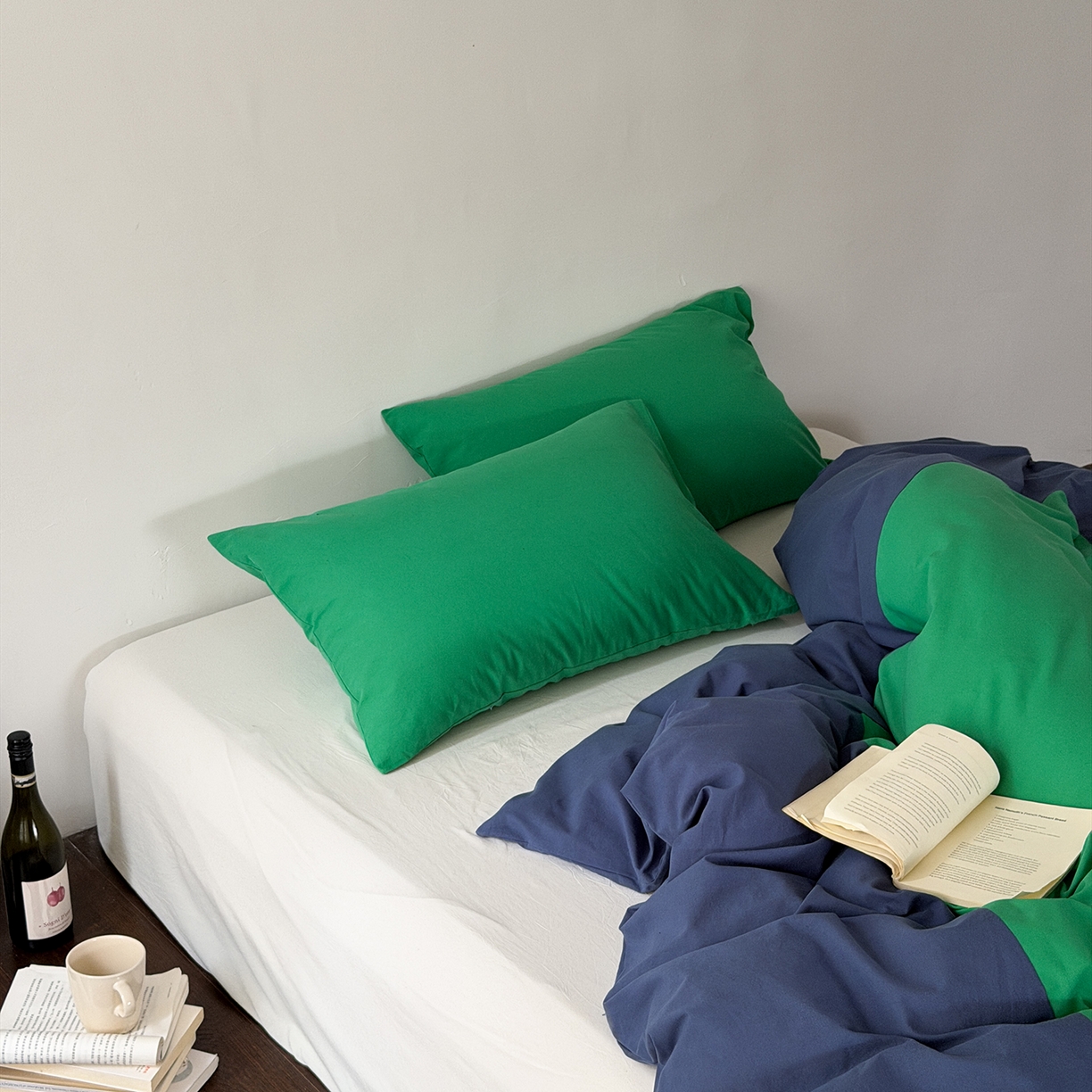 91家纺网 家纺一手货源 找家纺 小春日和 2026新款设计师款纯色拼角纯棉四件套全棉简约风被套纯色床单加大被套1.8床笠无印风四件套 曼彻斯特