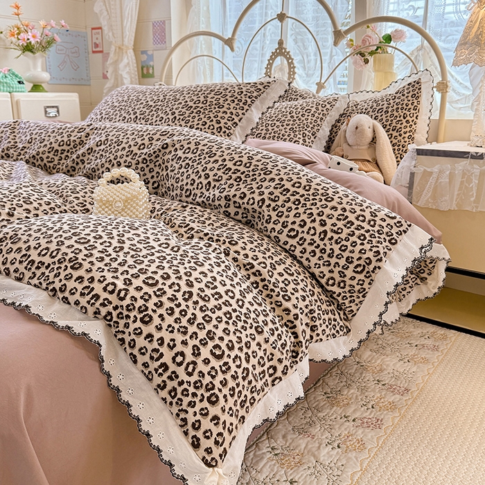 91家纺网 家纺一手货源 找家纺 莉莉安家纺 2026新款古法水洗云感棉印花四件套 古法-豹纹