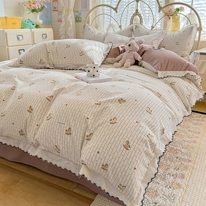 91家纺网 家纺一手货源 找家纺 莉莉安家纺 2026新款古法水洗云感棉印花四件套 古法-木马乐园