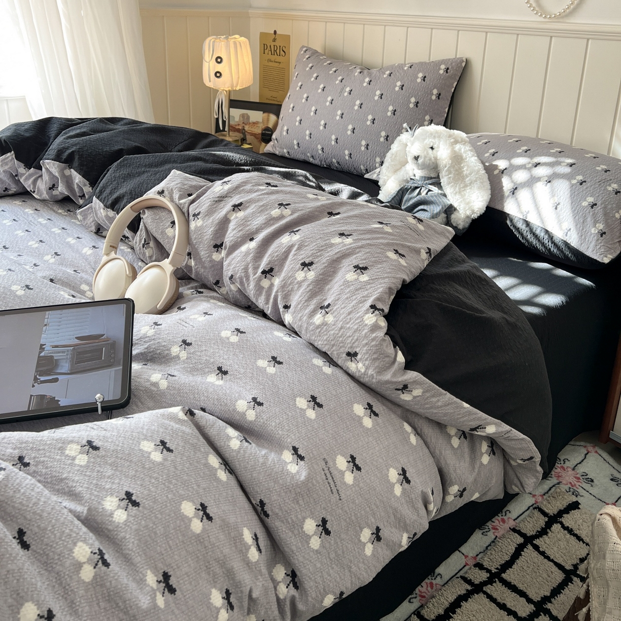 91家纺网 家纺一手货源 找家纺 水木坊 2026春夏新款高品质泡芙普通款四件套 灰樱桃