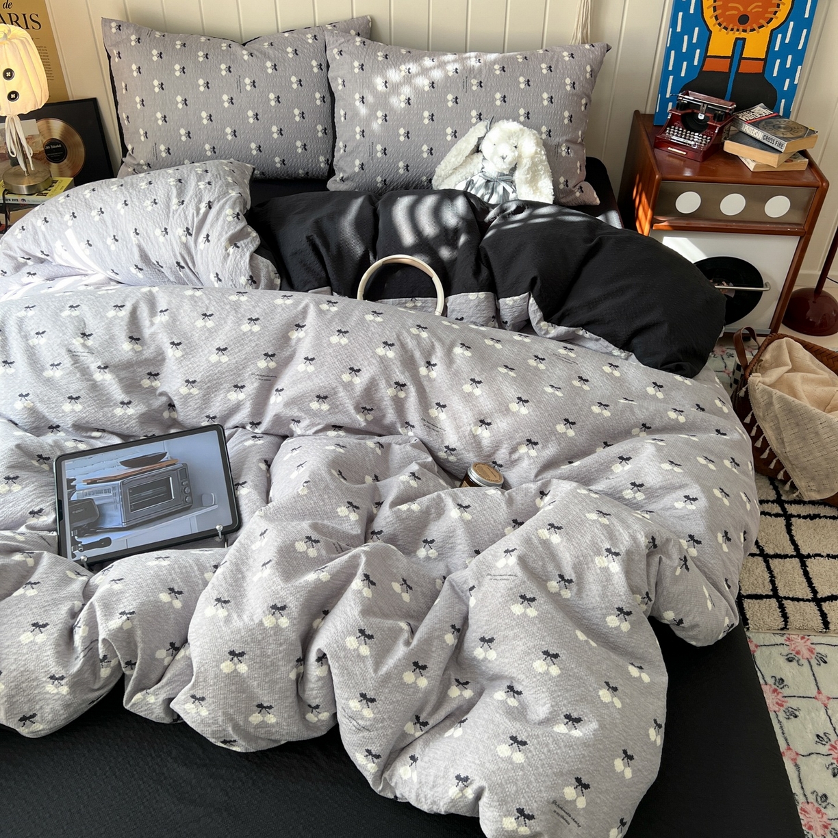 91家纺网 家纺一手货源 找家纺 水木坊 2026春夏新款高品质泡芙普通款四件套 灰樱桃